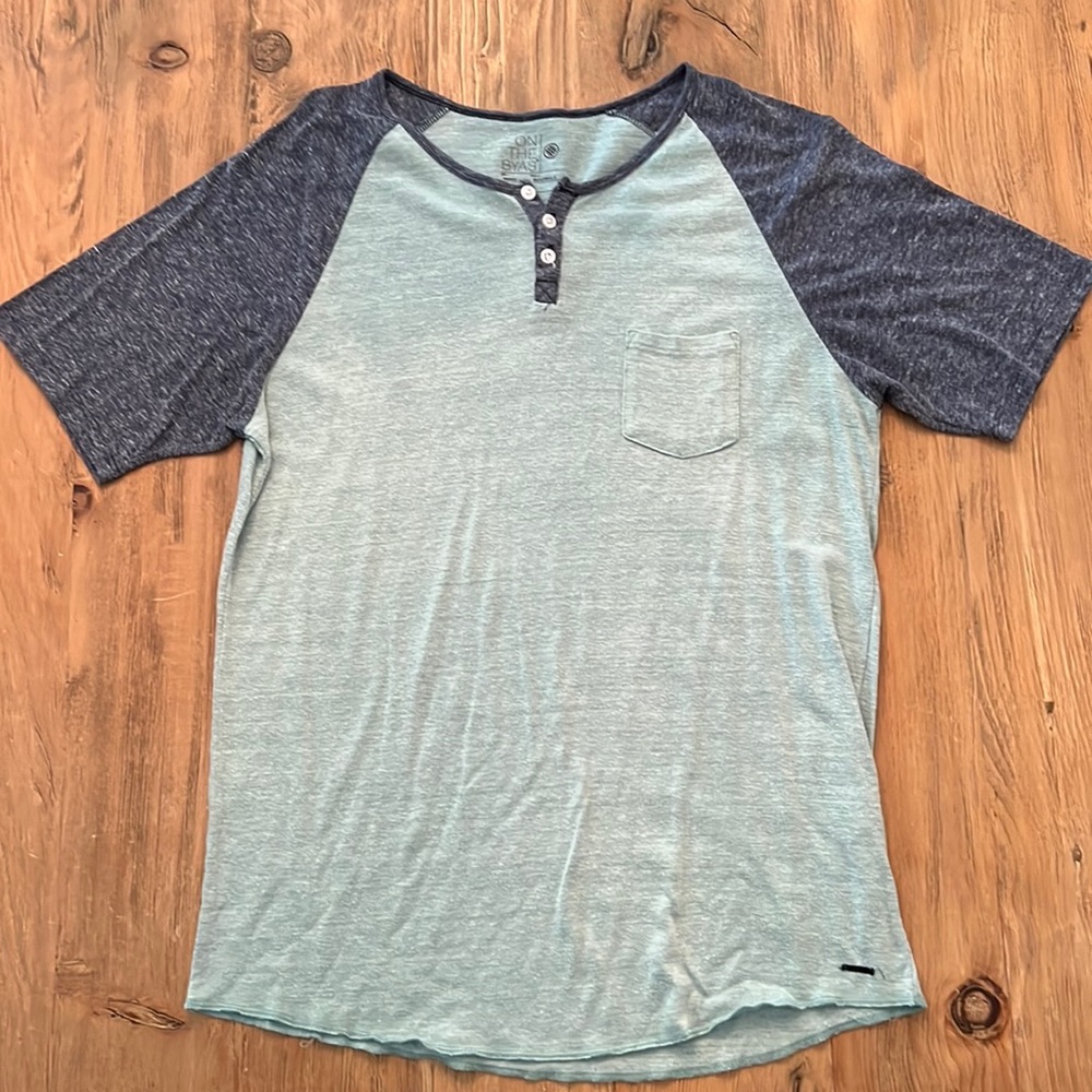 On The Byas T-shirt